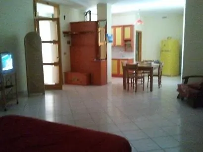 Terra Di Fuori Apartment *