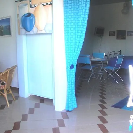 Terra Di Fuori Apartment *